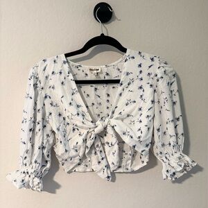 Dizzire Flower Crop Top Size M